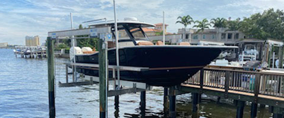 Boat Lift - Trident H2O