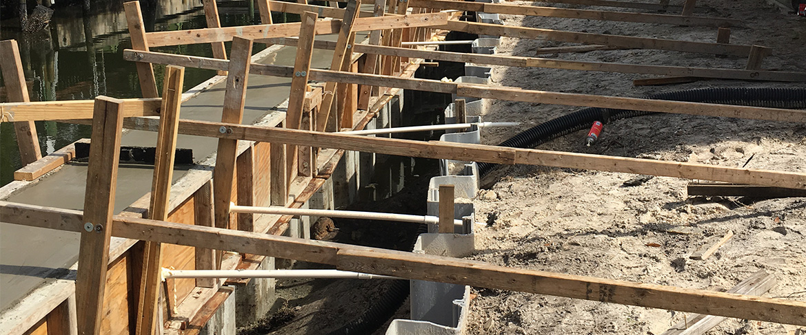 Seawall Construction - Trident H2O